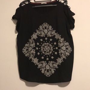 Maurices top